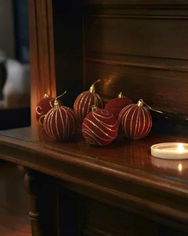 Yılbaşı Ağacı Kadife Bordo 6li Top Süs 8 cm