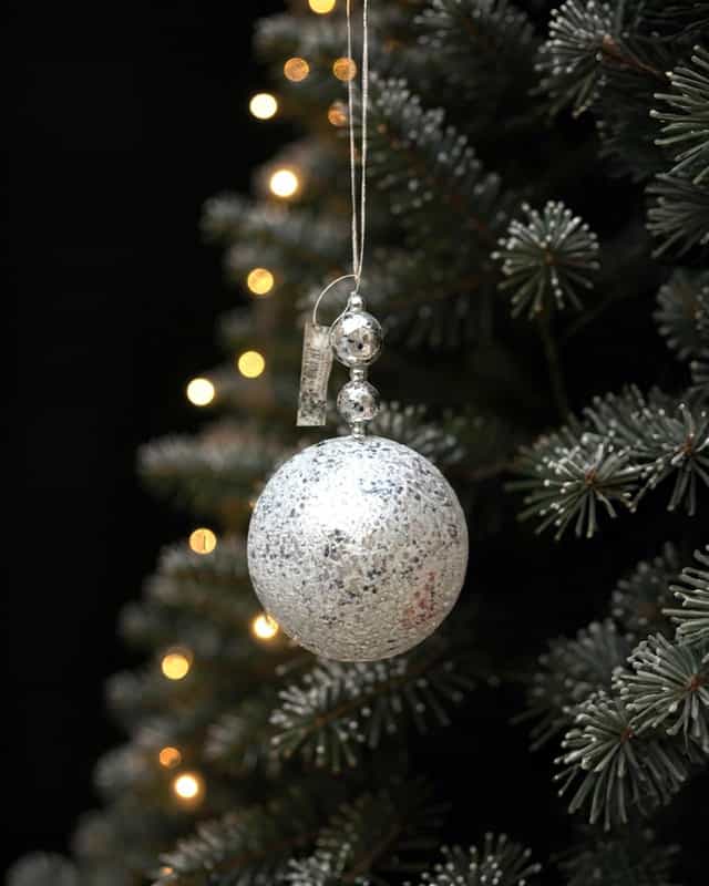 Yılbaşı Ağacı Gumus Simli 10*5 CM