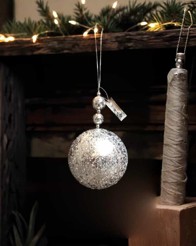 Yılbaşı Ağacı Gümüş Parlak 15 +5 CMTop Süs