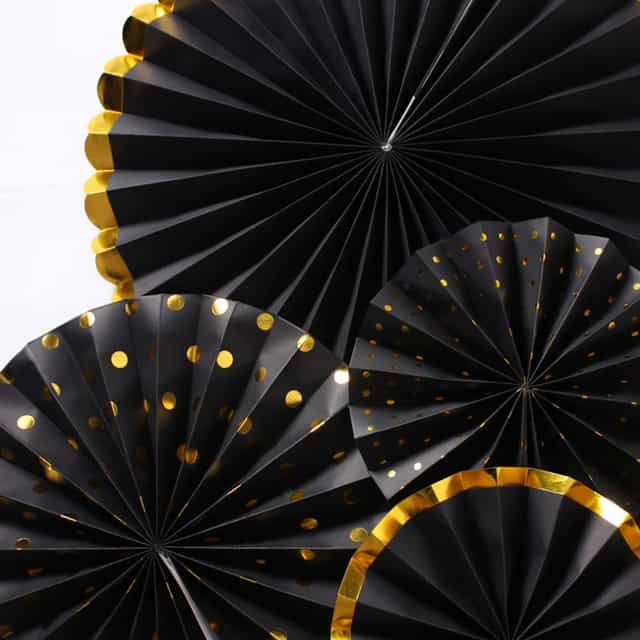 Siyah Varaklı Kağıt Yelpaze Süs Seti