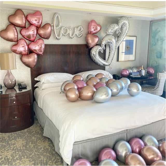 Yatak Odası Balonlar İle Süsleme
